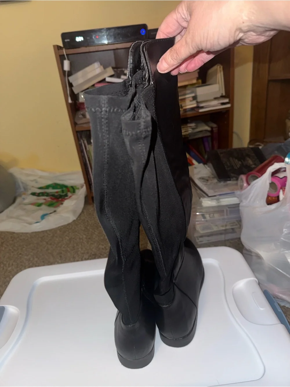 Black Women's Knee-High Casual Boots size 11 W